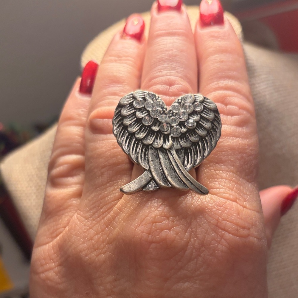 Silver Angel Wing Stretch Ring